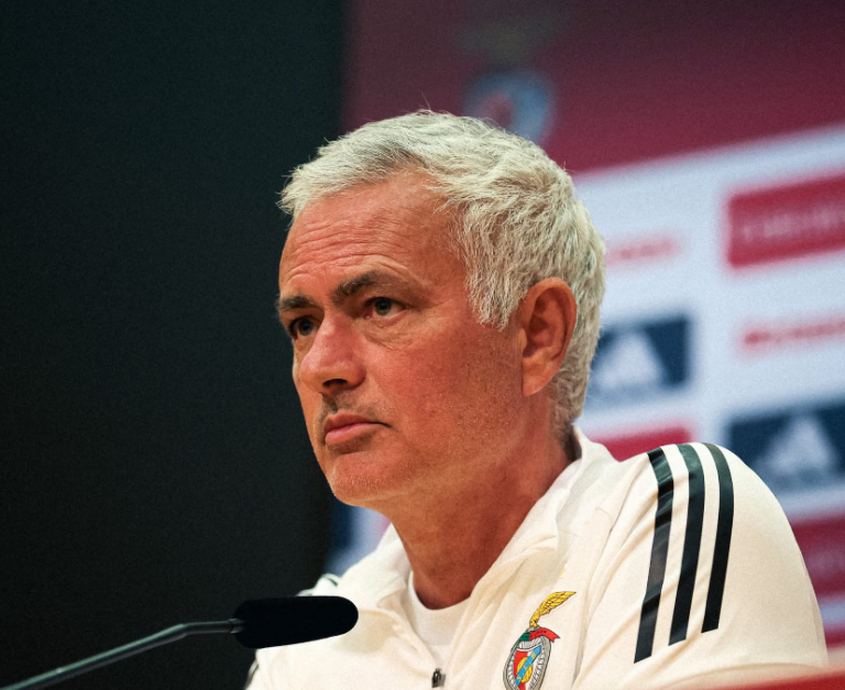 José Mourinho y su deseo con Richard Ríos: "Estar muy cerca de él, protegerlo al máximo"